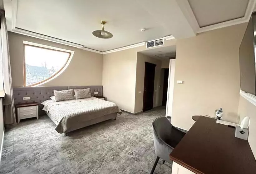 پانسیون Villa Acaem