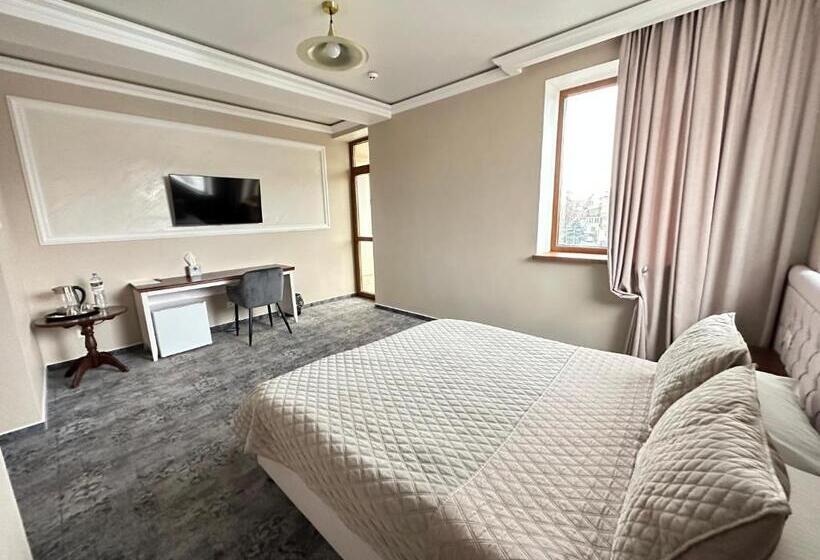 پانسیون Villa Acaem