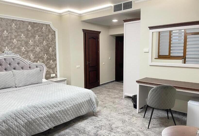 پانسیون Villa Acaem