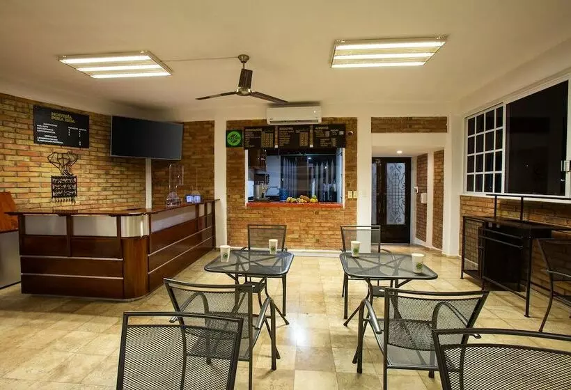 Retkeilymaja Hostería Poza Rica