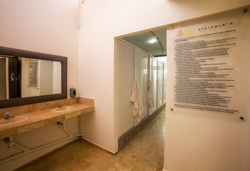 호스텔 Hostería Poza Rica