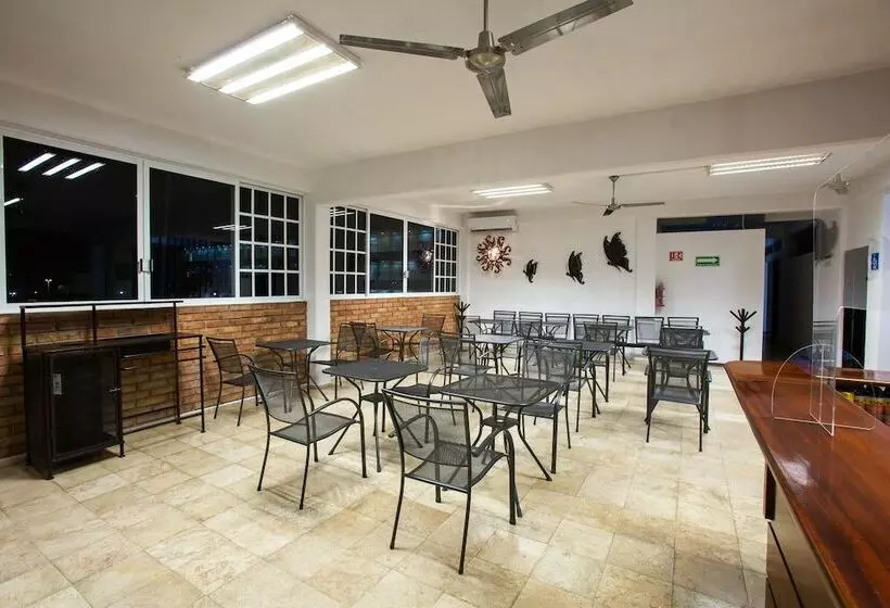 Retkeilymaja Hostería Poza Rica