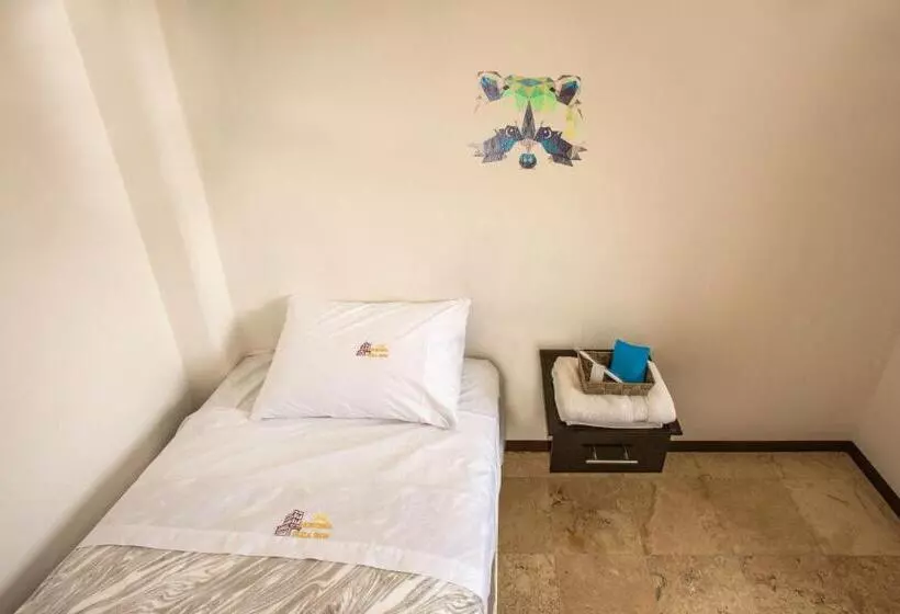 Retkeilymaja Hostería Poza Rica