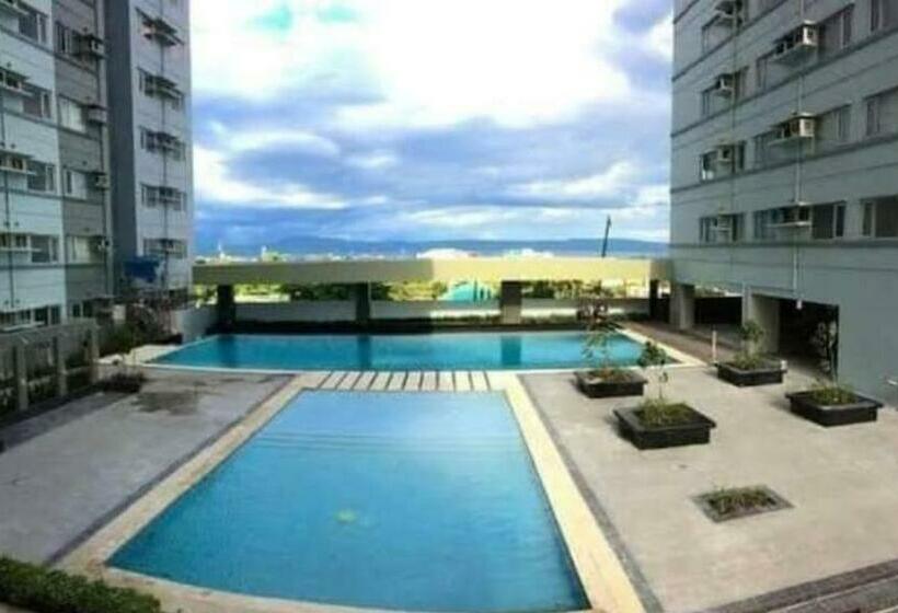 Condo In Poblacion With City And Pool View