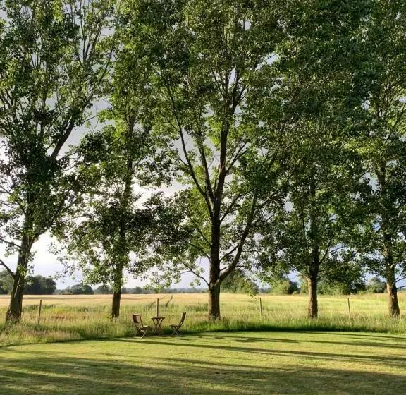 Aamiaismajoitus (B&B) Bluebell Barn