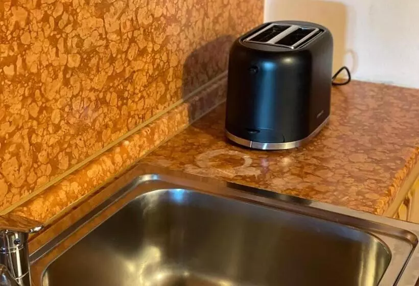 Aamiaismajoitus (B&B) La Fiocchina   Magic Place   Apartments & Studios In Garda Lake   Countryside Farmhouse, Inside The