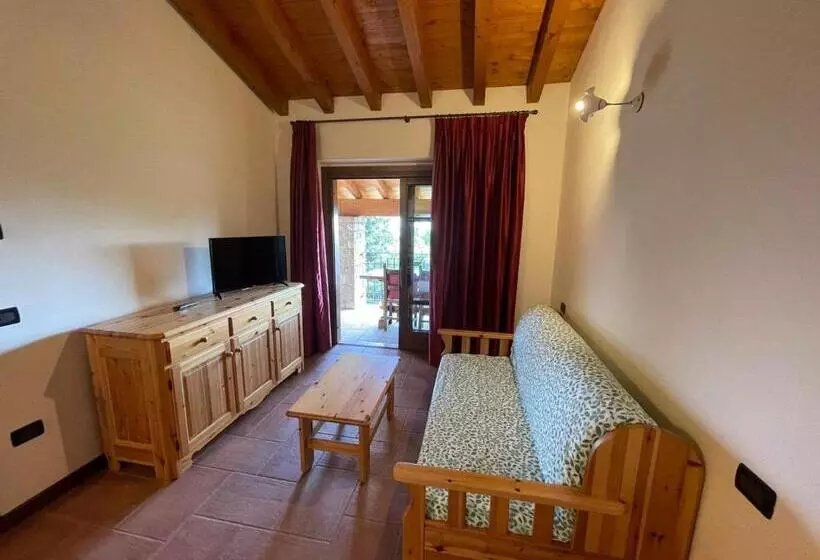 Aamiaismajoitus (B&B) La Fiocchina   Magic Place   Apartments & Studios In Garda Lake   Countryside Farmhouse, Inside The