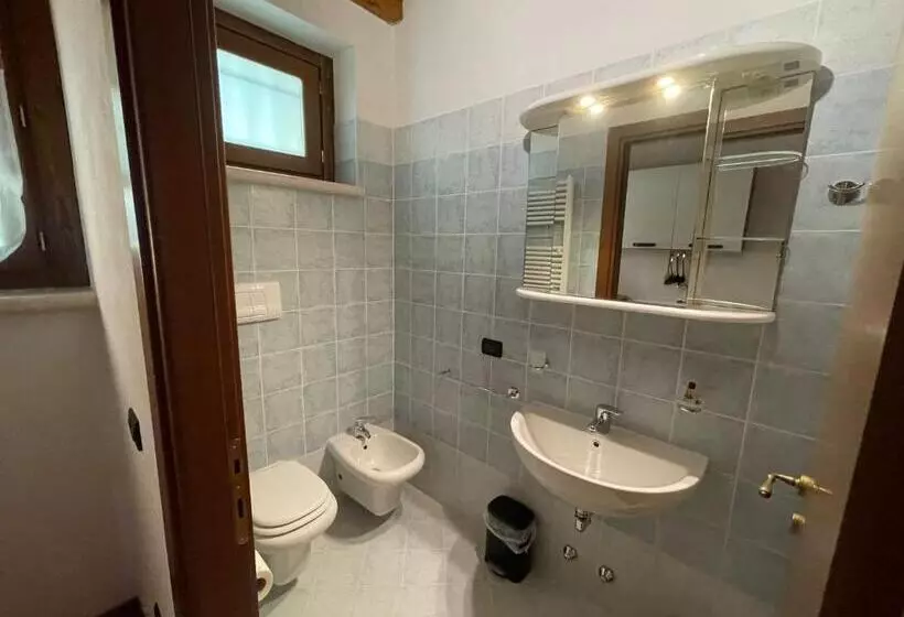 Aamiaismajoitus (B&B) La Fiocchina   Magic Place   Apartments & Studios In Garda Lake   Countryside Farmhouse, Inside The