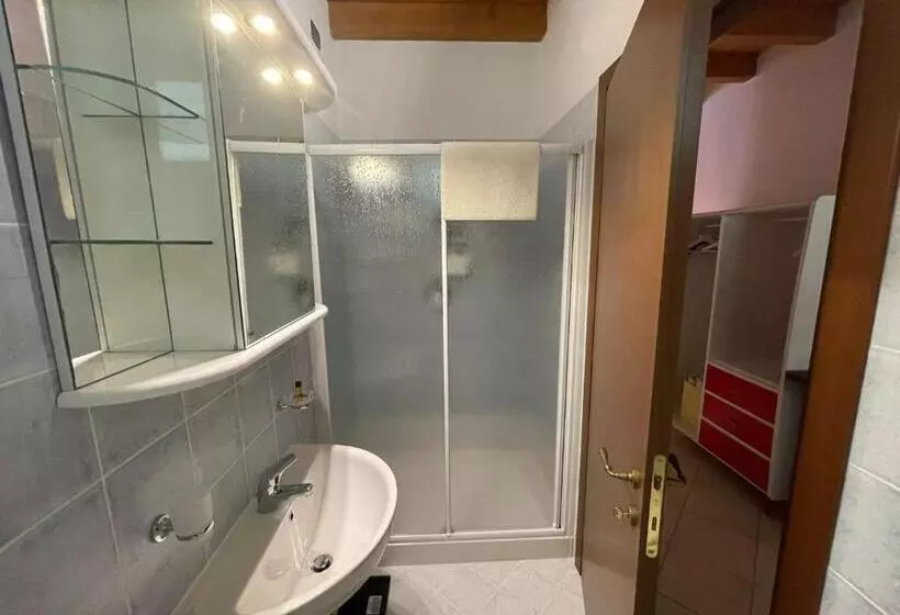 Aamiaismajoitus (B&B) La Fiocchina   Magic Place   Apartments & Studios In Garda Lake   Countryside Farmhouse, Inside The