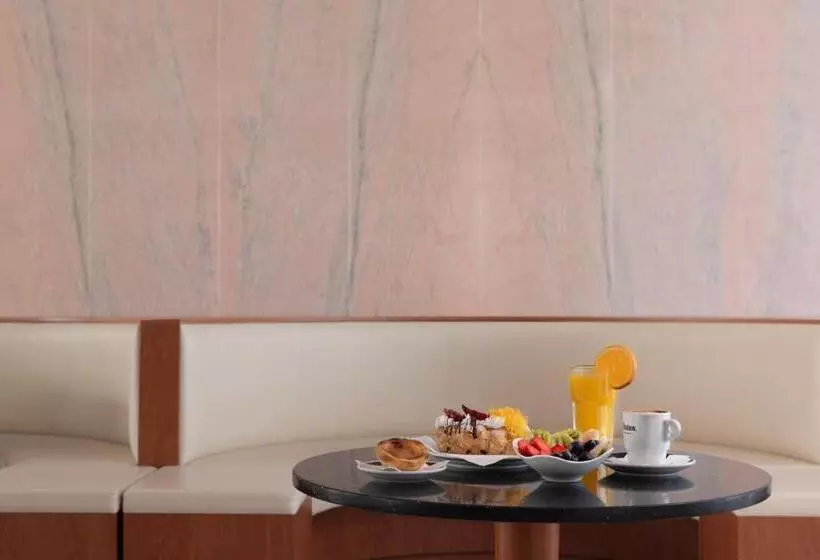 Aamiaismajoitus (B&B) Lazy Days   Adults Only   Duna Parque Resorts & Hotels