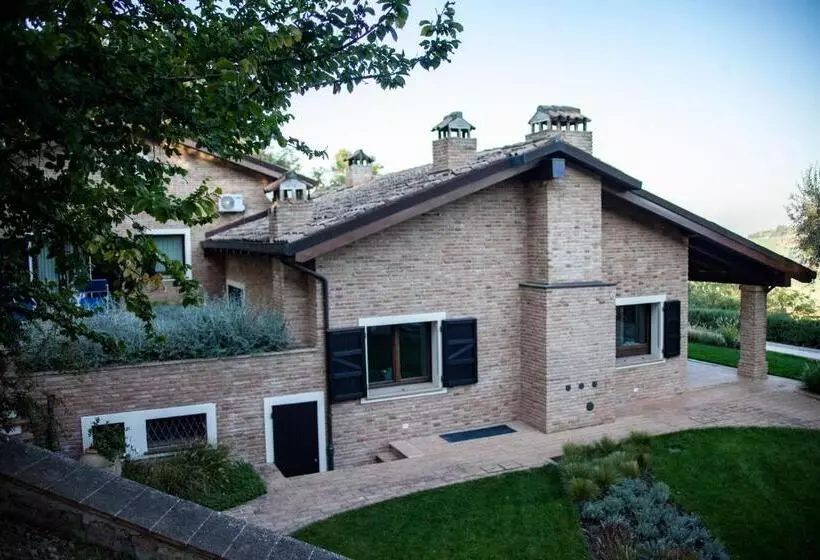 Aamiaismajoitus (B&B) Resort Villa Paola