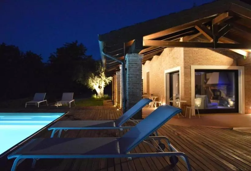 Aamiaismajoitus (B&B) Resort Villa Paola