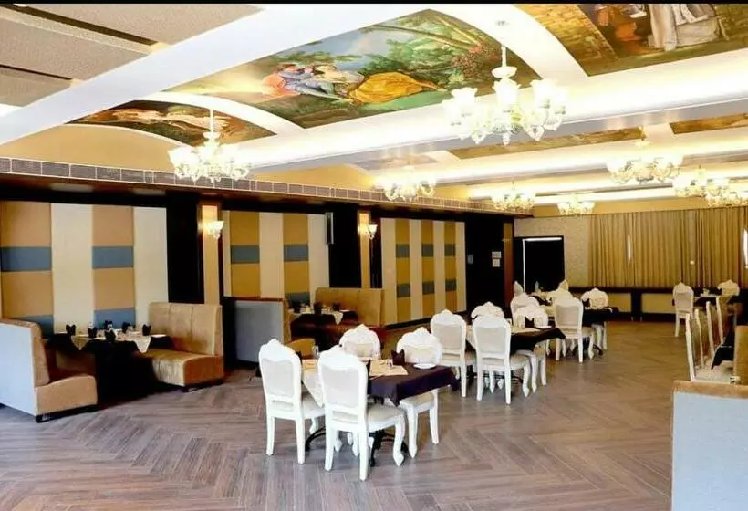 Aamiaismajoitus (B&B) Solista, Chittorgarh