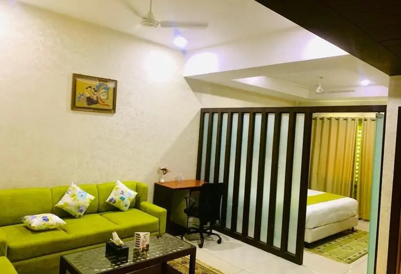 Aamiaismajoitus (B&B) Solista, Chittorgarh