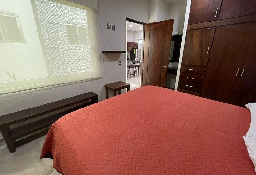 בית מלון כפרי Coco Mar Suites