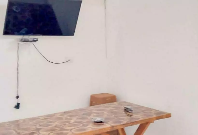 ホテル Kinkale Homestay Redpartner