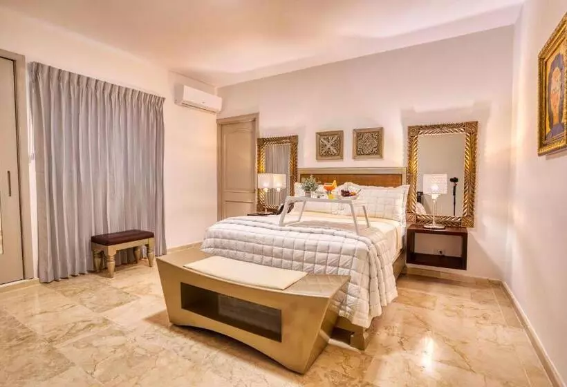 Naranjo Hotel Boutique