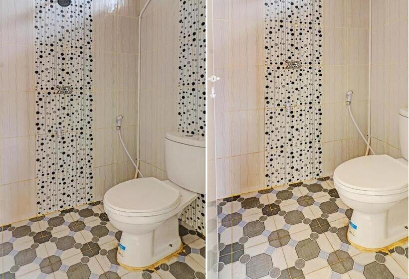 Hotel Oyo 90945 Arizon Kost