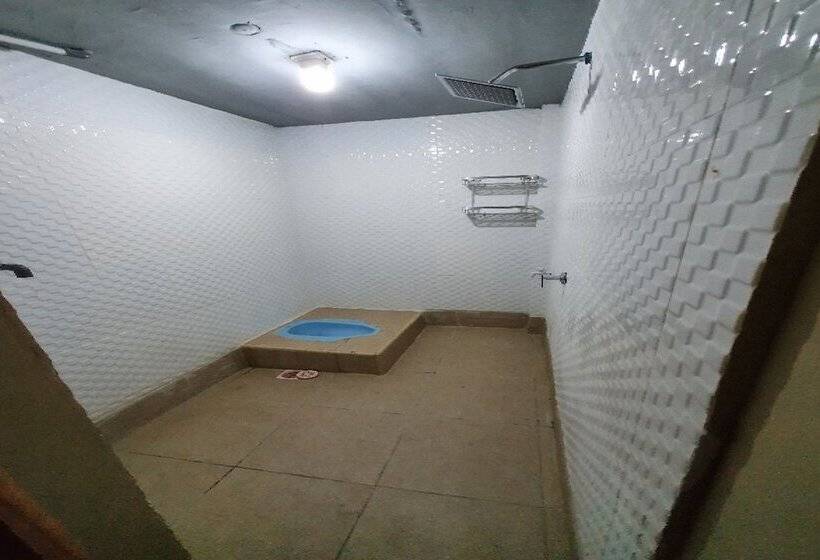 호텔 Oyo 90976 Bagus Family Syariah