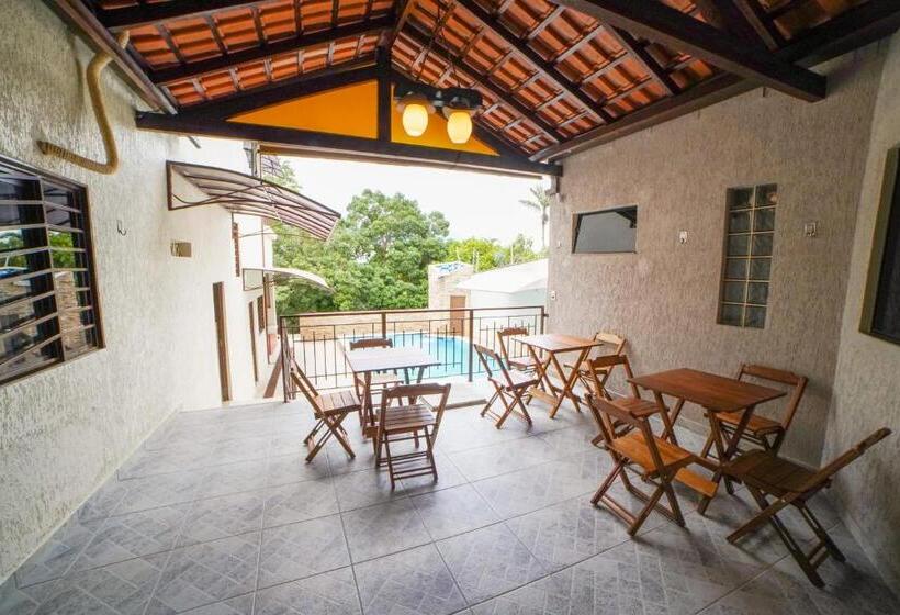 هتل Pousada Nossas Raízes