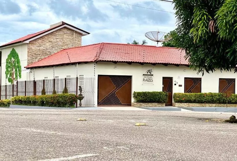 Hotelli Pousada Nossas Raízes