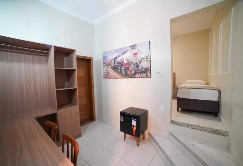 Hotelli Pousada Nossas Raízes