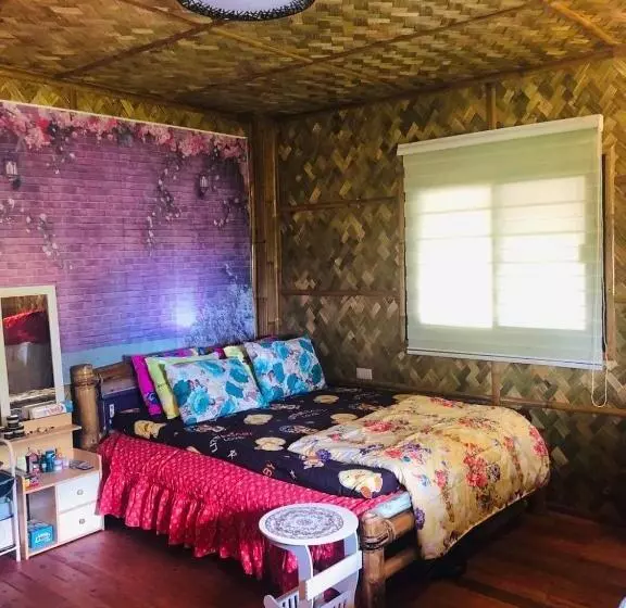 ペンション Bahay Kubo Zailaih