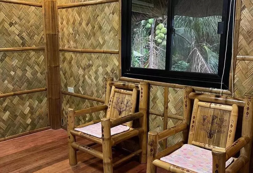 ペンション Bahay Kubo Zailaih