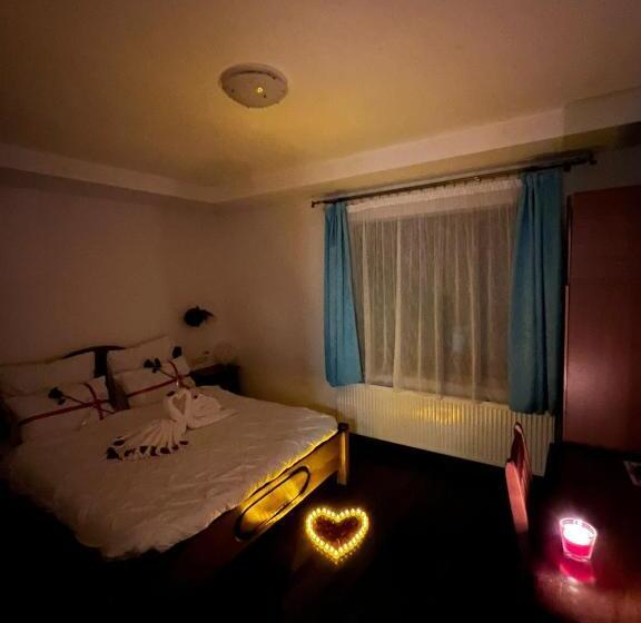 پانسیون Casa Old Brick