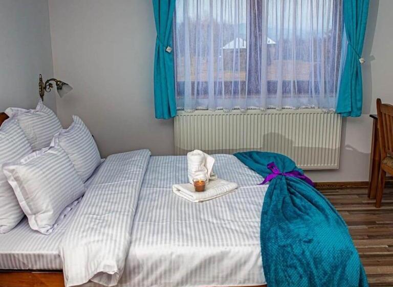 پانسیون Casa Old Brick