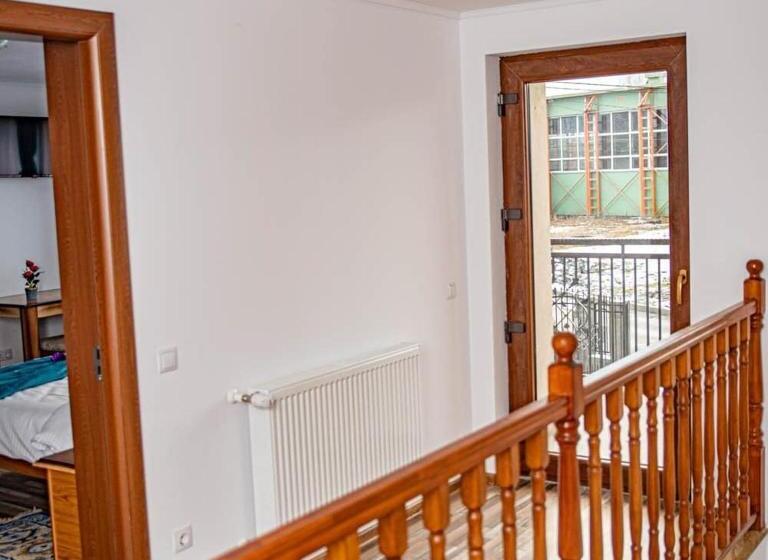 پانسیون Casa Old Brick