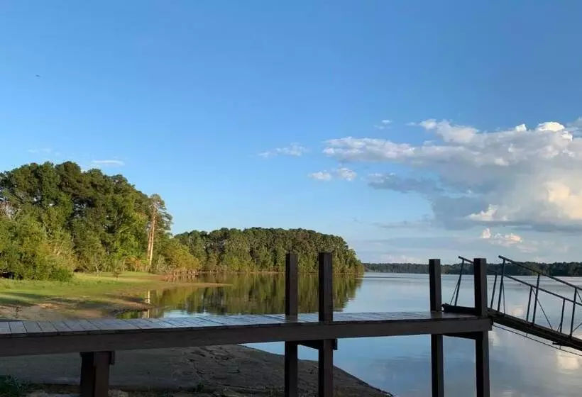 Alpine Motel Room,wifi,sandy Beach,boat Ramp,pier And Marina,bath House With Laundromat