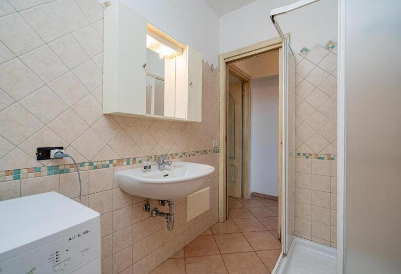 Apartments In Residence With Swimming Pool In Cala Girgolu