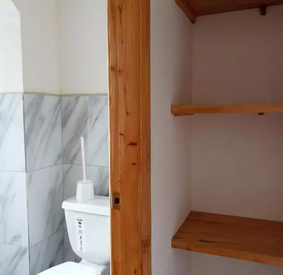 ベッドアンドブレックファースト Backpackers Balcones River Lodge