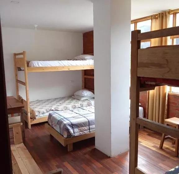 ベッドアンドブレックファースト Backpackers Balcones River Lodge