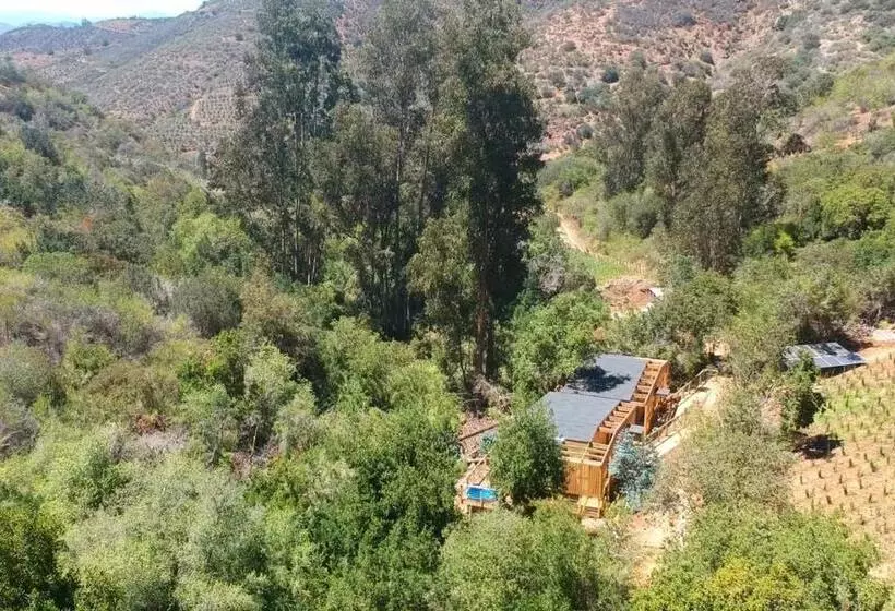 Aamiaismajoitus (B&B) Cabaña Con Tinaja En Viña Narbona Wines