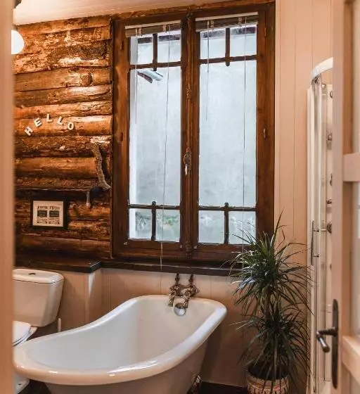 Aamiaismajoitus (B&B) Les Ruisseaux