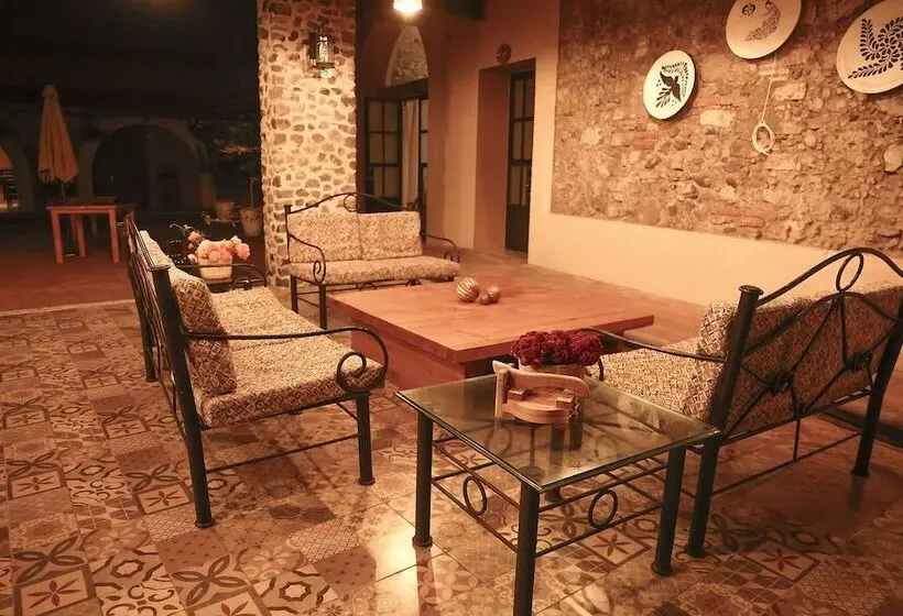 تختخواب و صبحانه Hacienda Gamboa