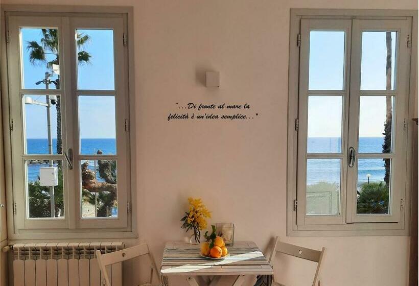 בית מלון כפרי Finestre Sul Mare