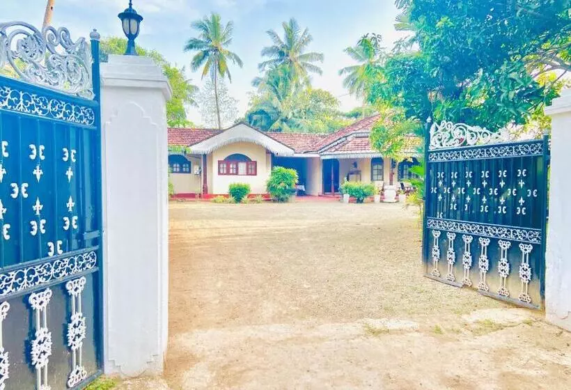 ホテル Gihan Villa