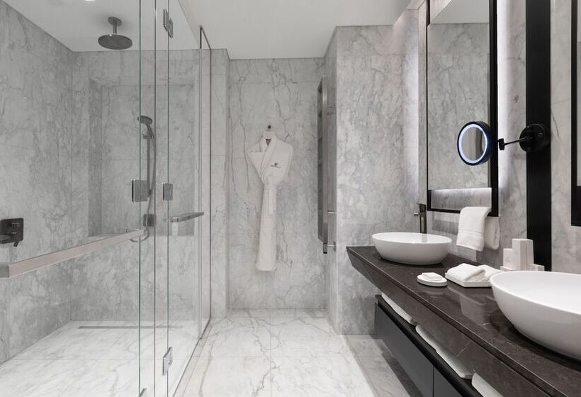 Jw Marriott Hotel Istanbul Marmara Sea