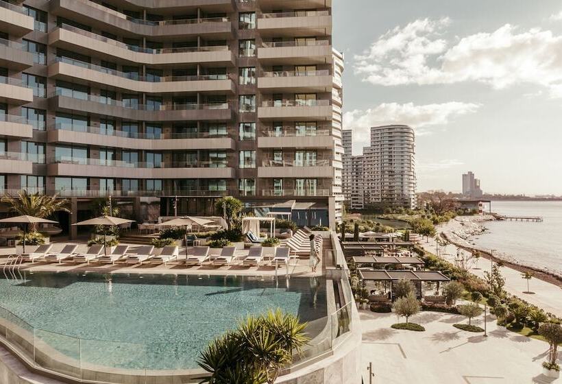 Jw Marriott Hotel Istanbul Marmara Sea