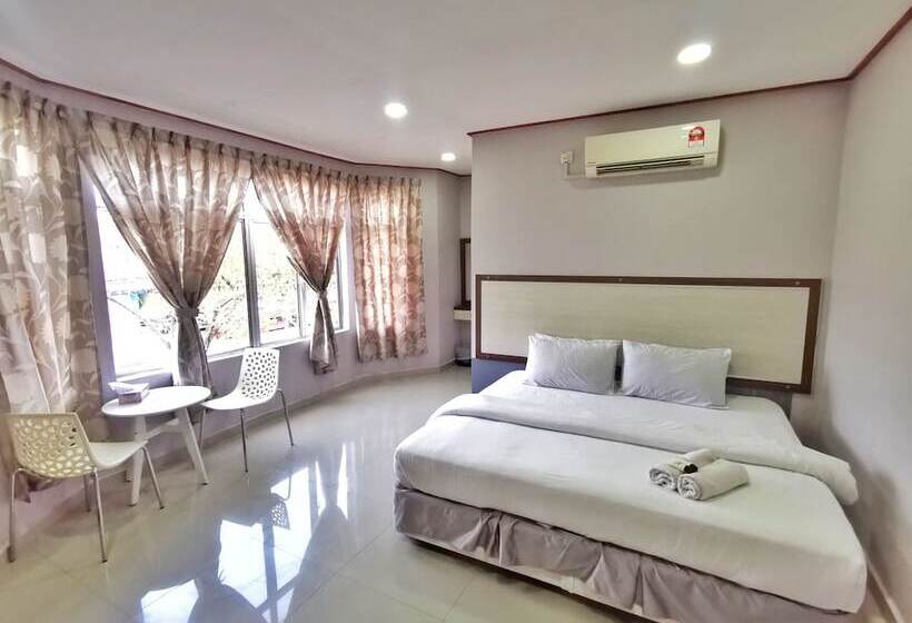 Hotel Oyo 90458 Jengka Inn
