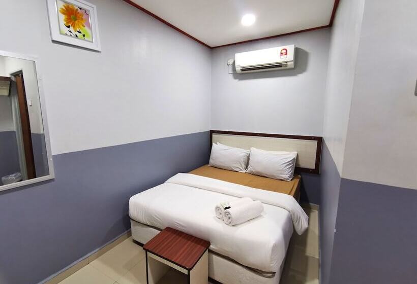 Hotel Oyo 90458 Jengka Inn