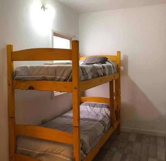 Pension El Faro Hostel