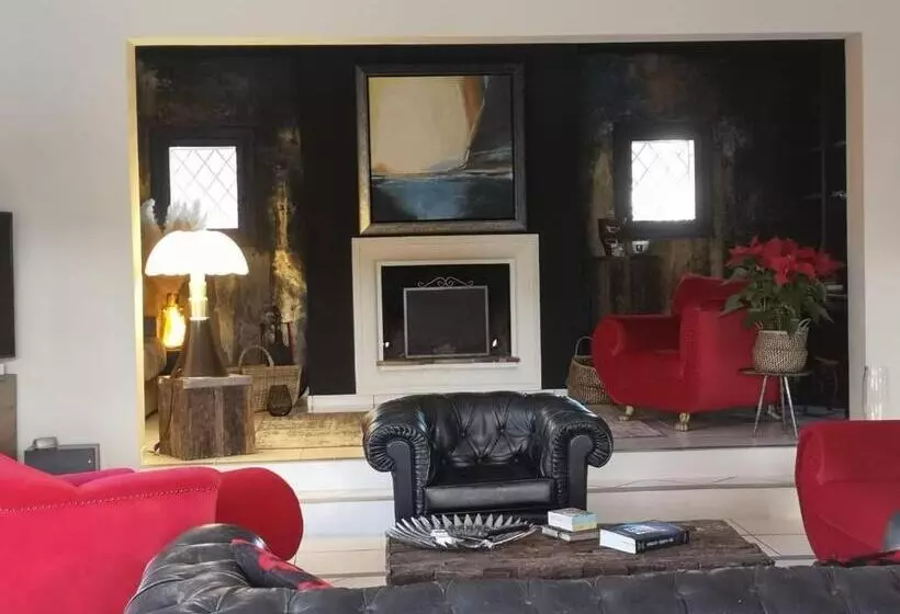 ペンション La Villa D’aimée