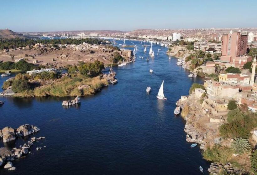 هاستل Go Inn Backpackers