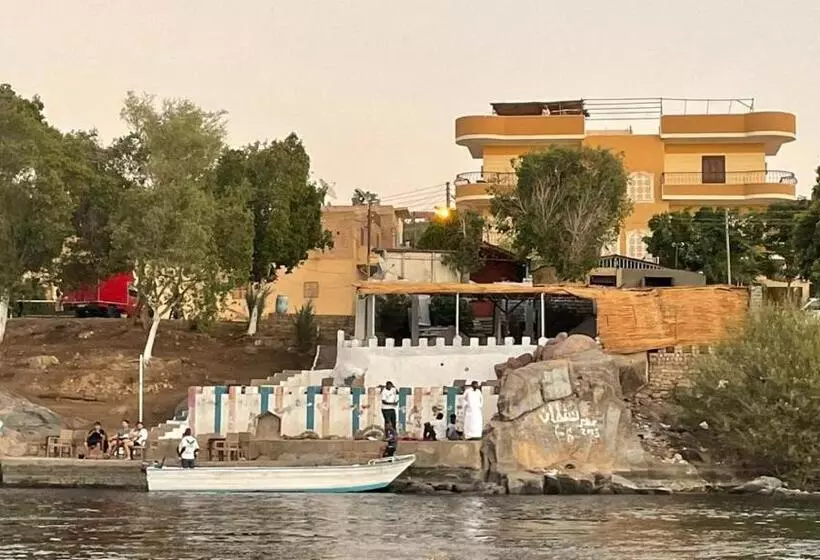 هاستل Go Inn Backpackers