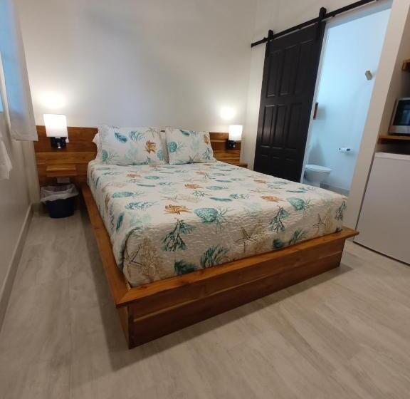 ユースホステル The Sea Glass Inn