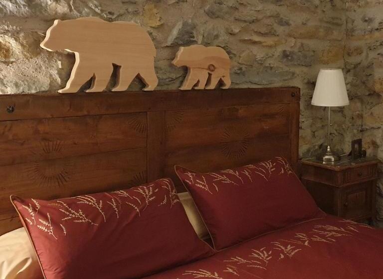 민박 Chambre Et Table D Hôtes La Grande Ourse